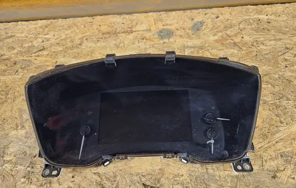 Toyota Corolla E210 E21 Clock 83800F2Y11