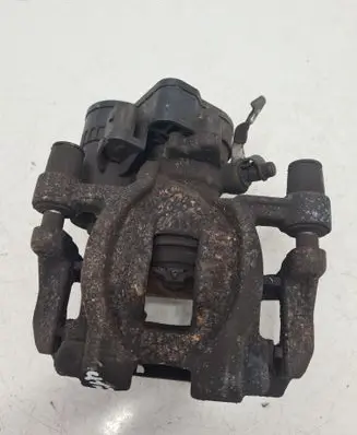 BMW 2 F45 Rear brake caliper 6883032 688303202