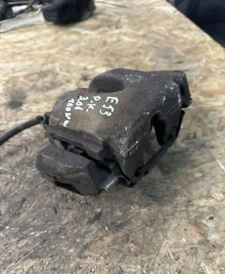 BMW X5 E53 Front brake caliper