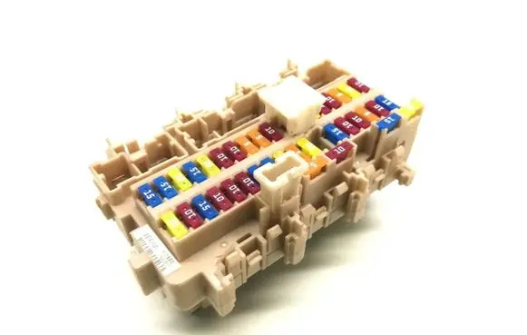 Nissan Qashqai Fuse box set 4EB0A 6C07 C3408
