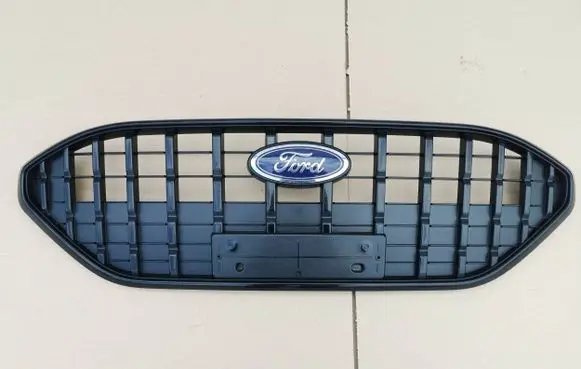 Ford Focus Front bumper upper radiator grill NX7B8200U