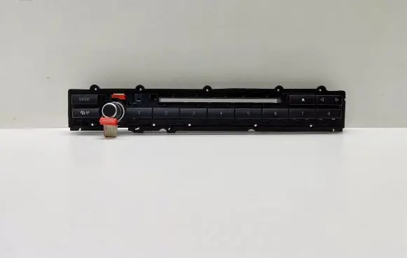 Radio/GPS head unit trim