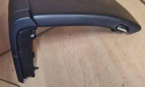 Volvo V70 Armrest 