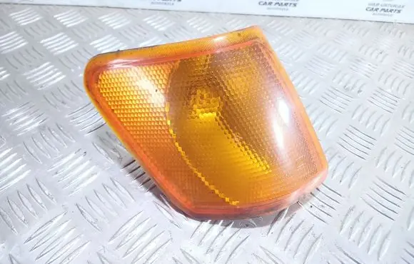 Ford Fiesta Front indicator light 046551