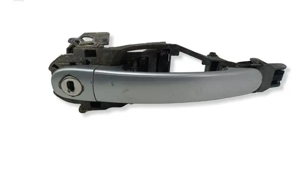 Volkswagen PASSAT B5.5 Front door exterior handle 3B0837885