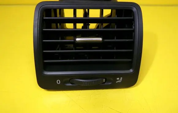 Volkswagen Golf V Dashboard side air vent grill/cover trim 1K0819710