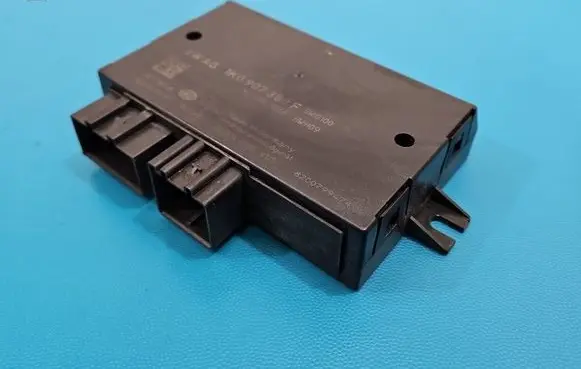 Volkswagen Caddy Central body control module 1K0907383F IMPRK1591223