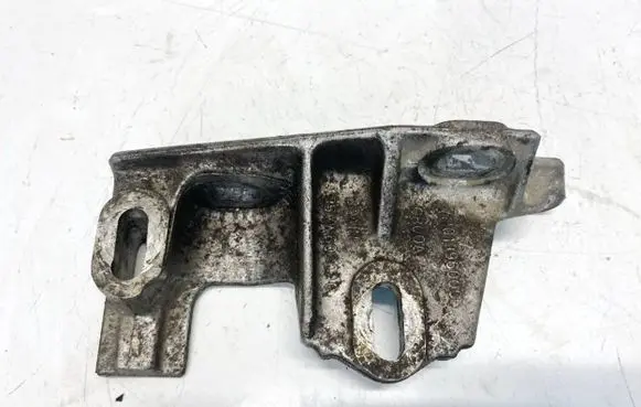Ford Galaxy Engine mounting bracket 7m01996000 c800a