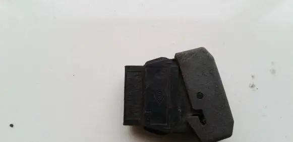 Fog light switch