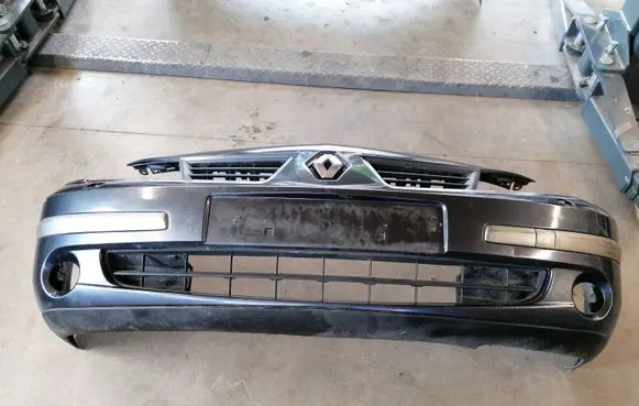 Renault Laguna II Front bumper