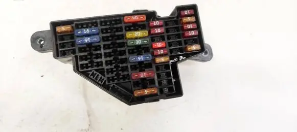 Audi A3 S3 8P Fuse box set