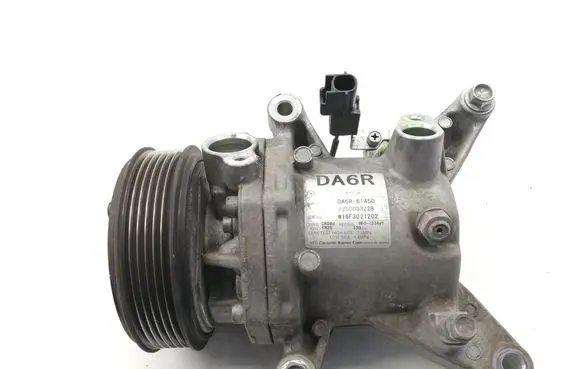 Mazda CX-3 Air conditioning (A/C) compressor (pump) DA6R61450