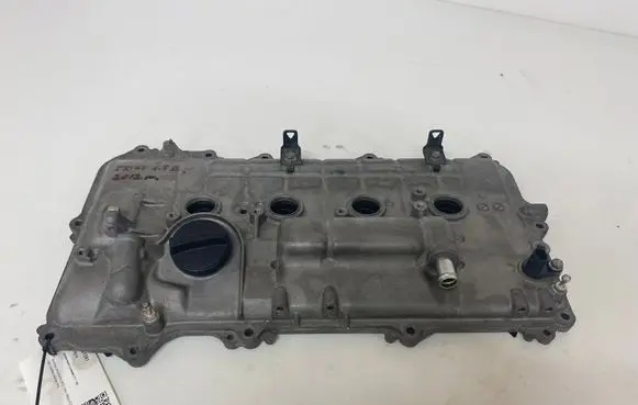 Toyota Prius+ (ZVW40) Rocker cam cover 