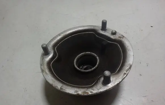 BMW 3 E46 Front upper strut mount 