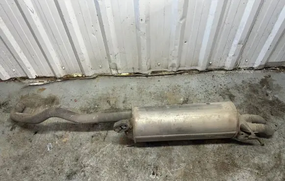Volkswagen PASSAT B5 Rear muffler/silencer tail pipe 