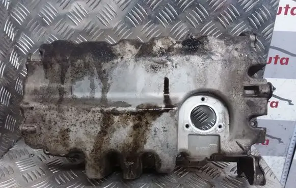 Oil sump