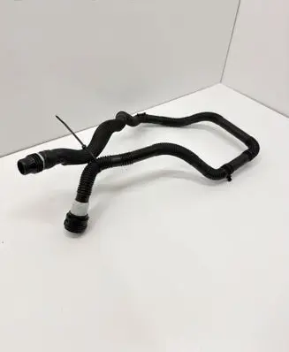 Tesla Model Y Electric car engine cooling hoses/pipes 164766600E