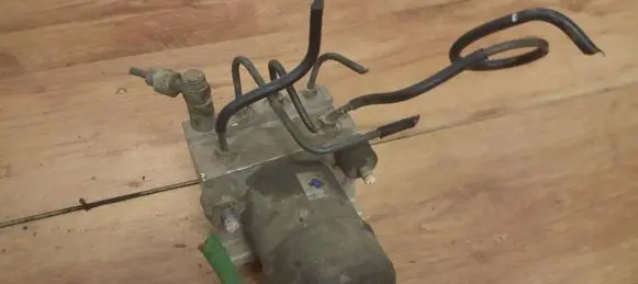Mazda Xedos 6 ABS Pump ga2g437a0