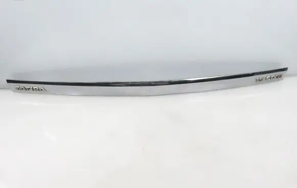 Opel Zafira B Trunk door license plate light bar 13266474