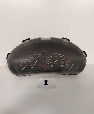 Citroen Berlingo Speedometer (instrument cluster) 9648836480 000500003