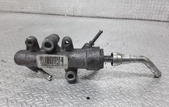 Saab 9-3 Ver2 Fuel pressure regulator 000552048010