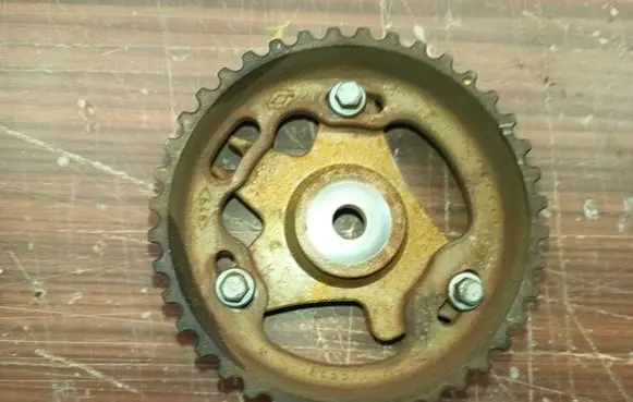 Renault Laguna III Crankshaft gear 585577