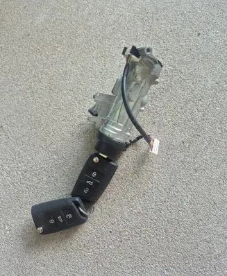Volkswagen Touran III Ignition lock 5Q0905865 1K0905851 90852QB900062