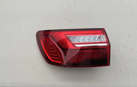 Audi A4 S4 B9 8W Rear/tail lights 8W9945069AA