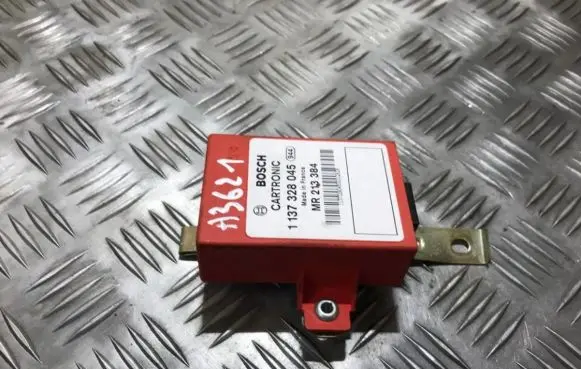 Mitsubishi Carisma Other control units/modules 1137328045 mr217384