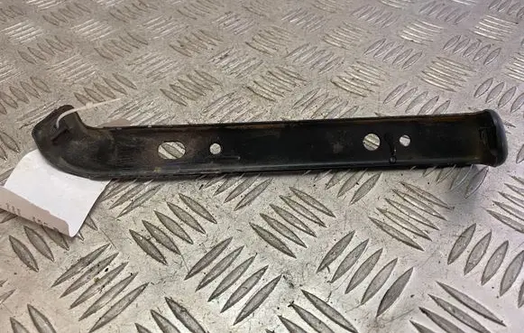 Ford Mustang VI Fender mounting bracket FR3B16C198BC