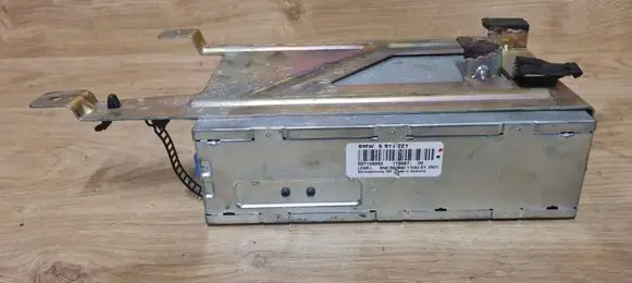 BMW 5 E39 GPS navigation control unit/module 6911221