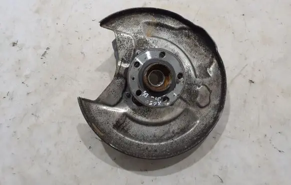 Volvo XC90 Rear wheel hub 31658320