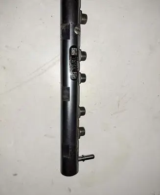 BMW 3 F30 F35 F31 Fuel main line pipe 7809128