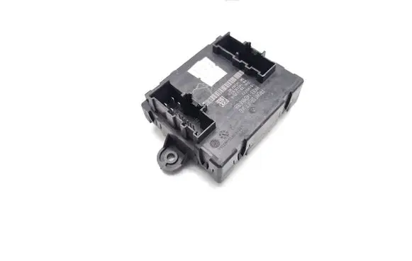 Jaguar XE Door control unit/module HK83-14D618-BB 10145177