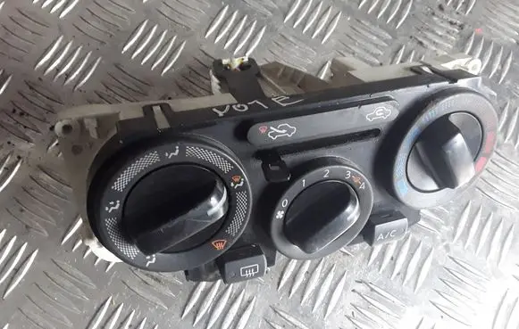 Nissan Note (E11) Climate control unit N107001B
