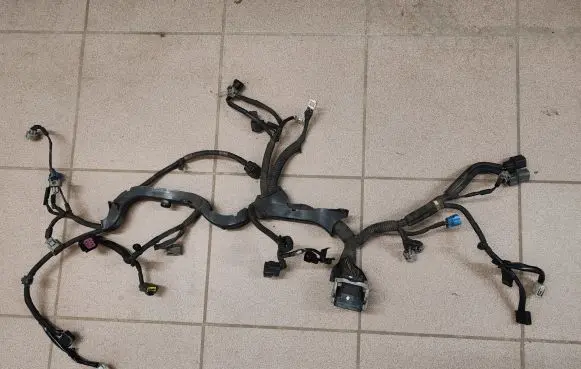 Subaru Legacy Engine installation wiring loom