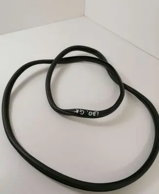 Hyundai i30 Rear door rubber seal (on body) 