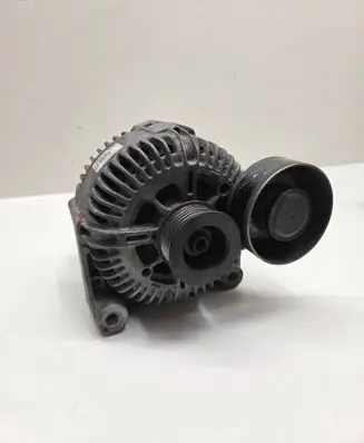 BMW 5 E60 E61 Generator/alternator 7799204