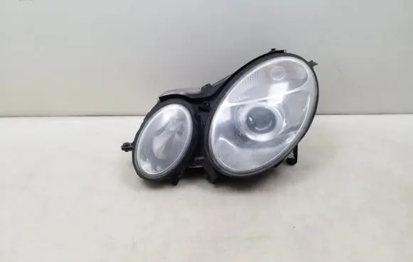 Mercedes-Benz E W211 Headlight/headlamp