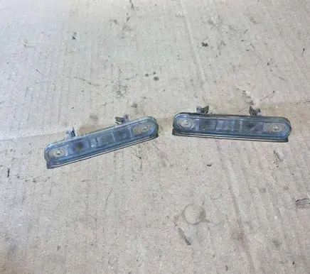 Mercedes-Benz E W124 Number plate light 1248200256 SAEL85 22870R4