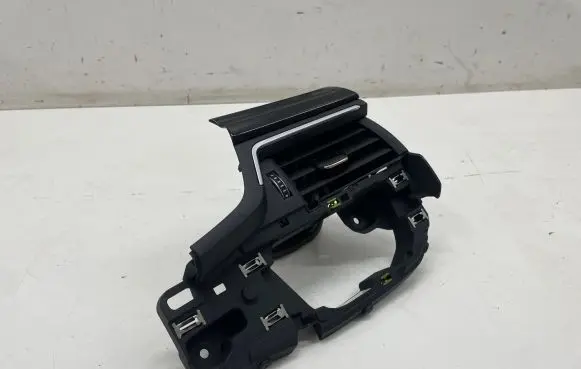 Audi A4 S4 B9 8W Dashboard side air vent grill/cover trim 8W2820902C