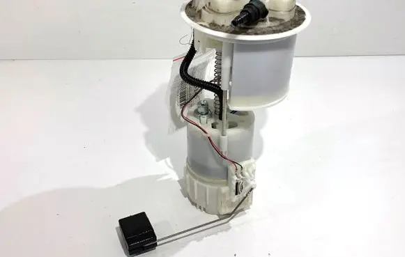Toyota Aygo AB40 In-tank fuel pump 77020-0H041