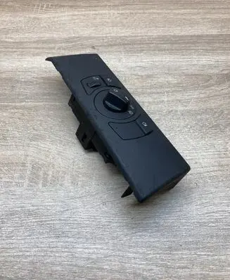 BMW 5 E60 E61 Light switch 6953735 013365