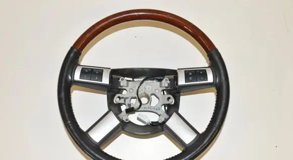 Chrysler 300 - 300C Steering wheel