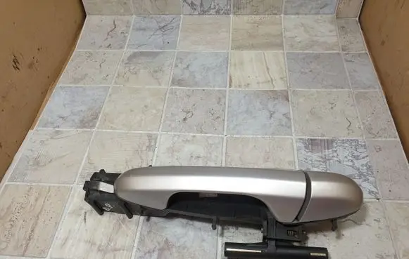 Chrysler Pacifica Front door exterior handle 40234500 04894456AF