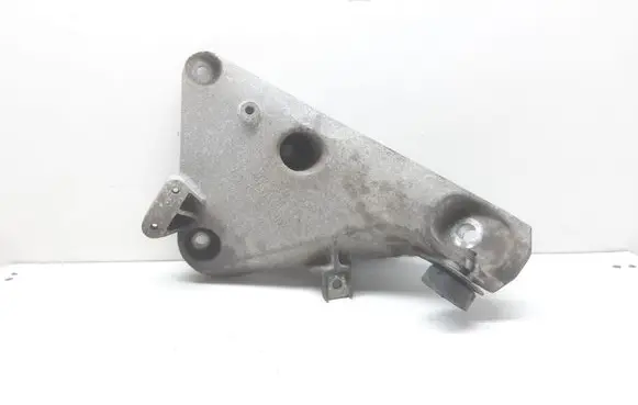 BMW X5 E70 Engine mounting bracket 6790021 22116790021