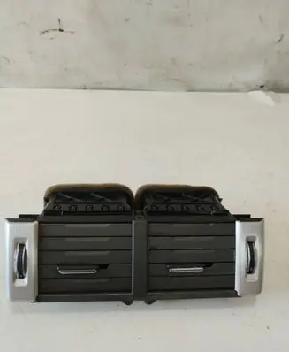 Land Rover Range Rover Evoque L538 Dash center air vent grill BJ32014L21DB
