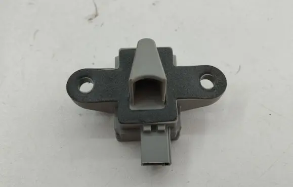 Mercedes-Benz C W204 Airbag deployment crash/impact sensor A2048210651