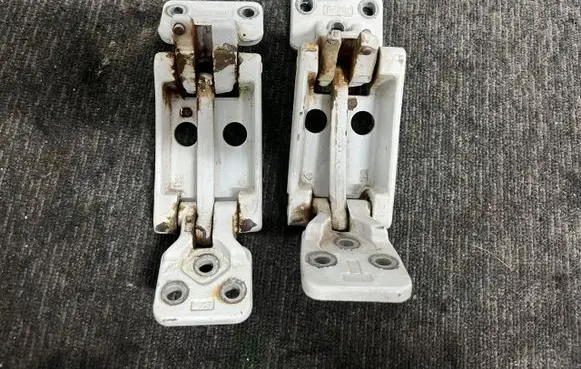 Mercedes-Benz Sprinter W906 Loading door hinge set 
