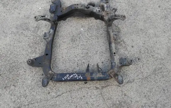 Opel Zafira B Front subframe
